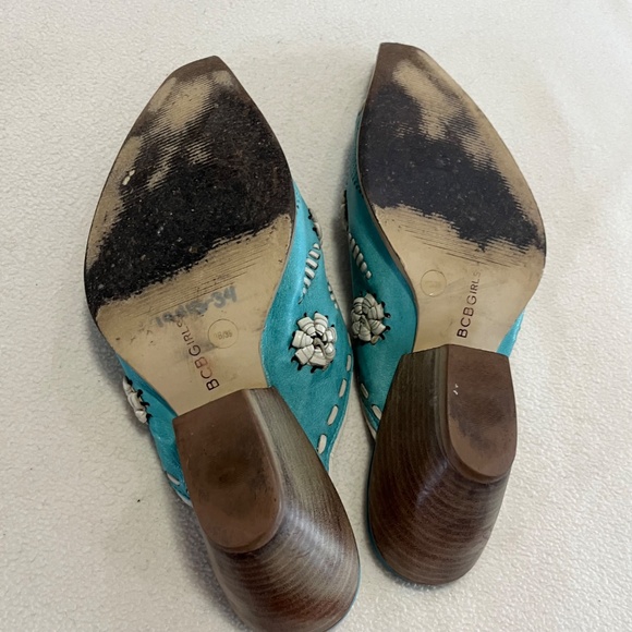 BCBGirls Turquoise Cowboy mules. Size Women’s 9B - Picture 9 of 15